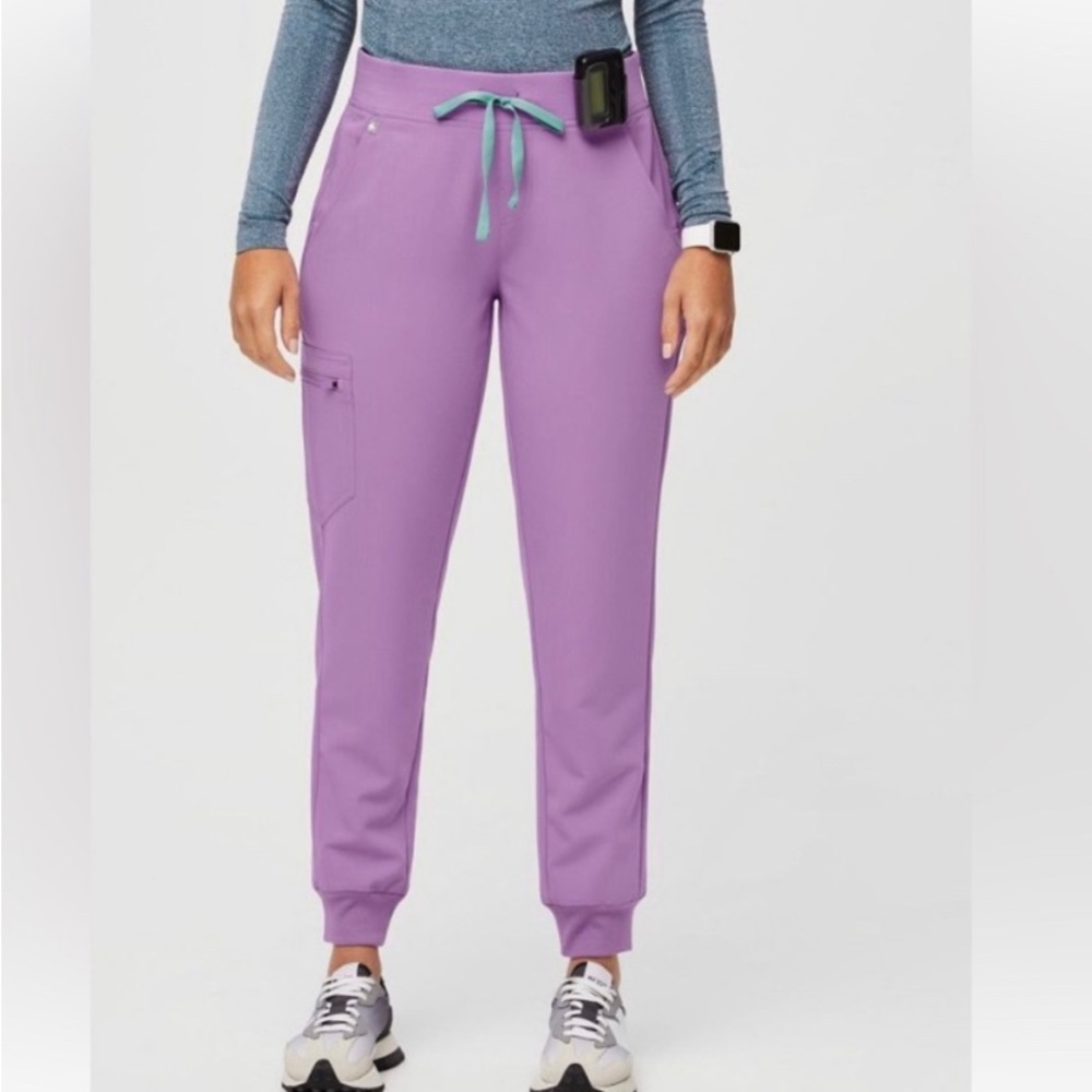 Figs Lilac Zamora Joggers